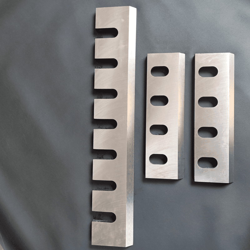 Plastic Crusher Knives and Blades: Plastic Crusher Profile Blade | Leader Blades